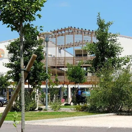 Nuitee En Provence 2 *